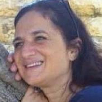 נינה חיים